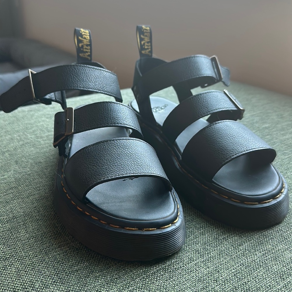 Dr. Marten Gryphon Pisa Leather Platform Sandal